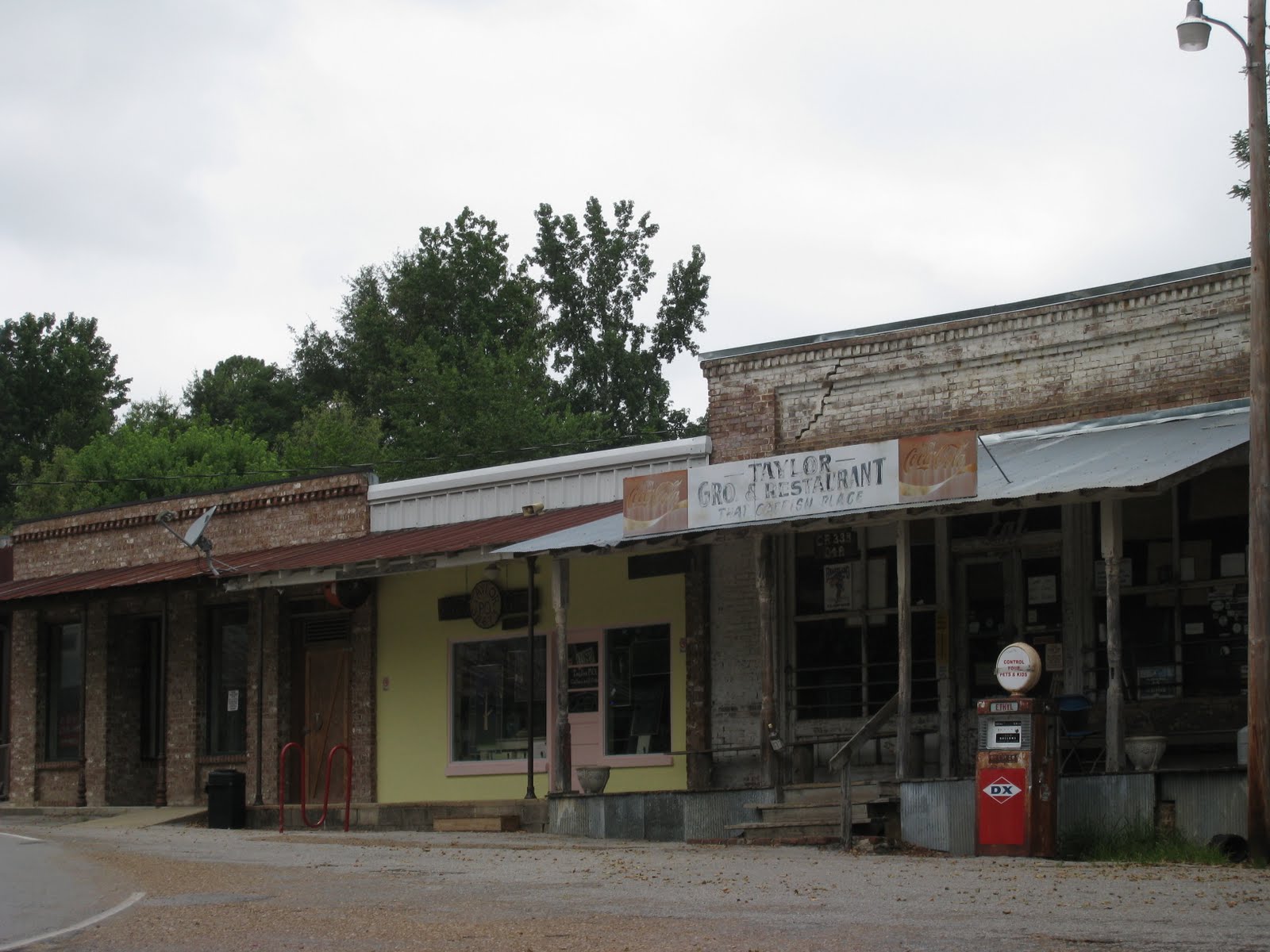 HILL BABIES SPECIAL SUMMER TRAVEL OXFORD, MISSISSIPPI