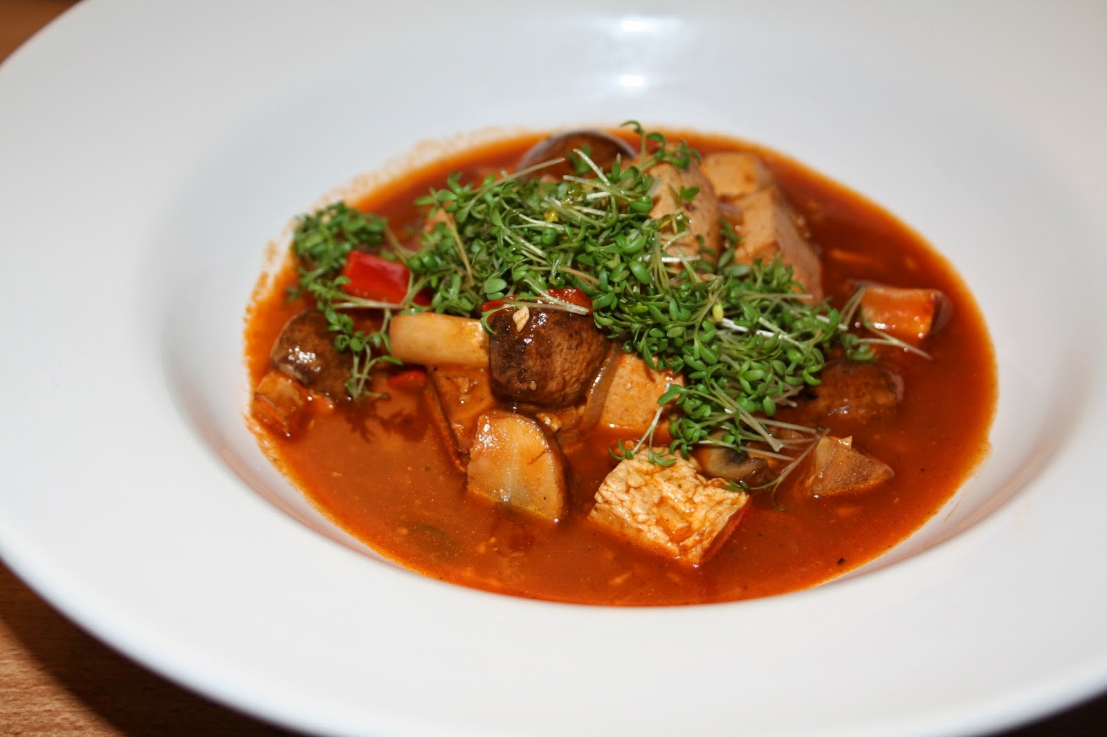 Tofu Gulasch