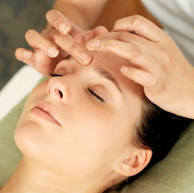 Đi massage mặt có tốt cho sức khỏe? Đi massage mặt có tốt cho sức khỏe?