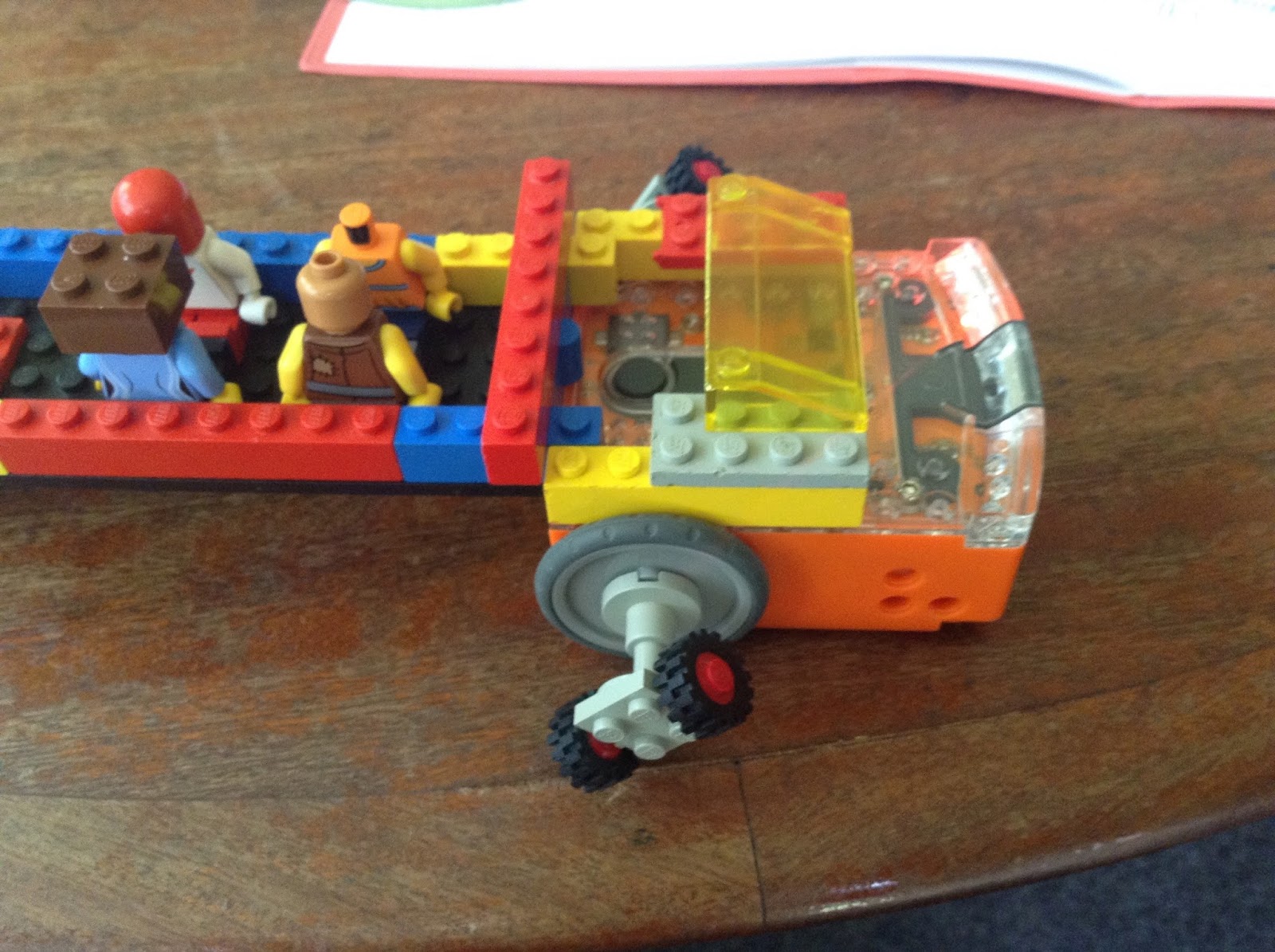 edison robot lego