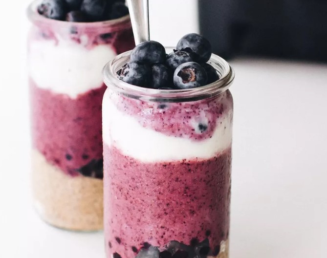 Blueberry Latte Breakfast Smoothie Jars Blueberry Latte Breakfast Smoothie Jars