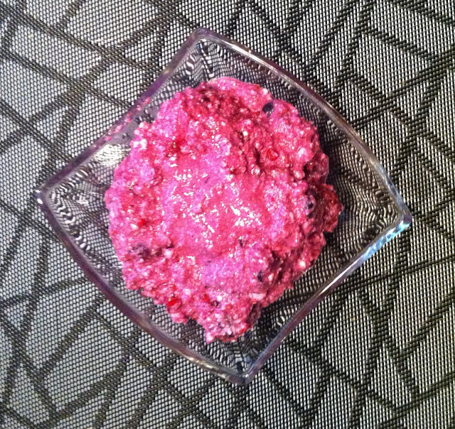 Wessels low carb Welt: Hüttenkäse mit Beerenmix