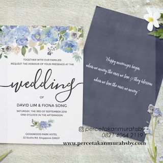 Undangan Elegan http://www.percetakanmurahsby.com/2018/12/undangan-pernikahan-simple-2019.html