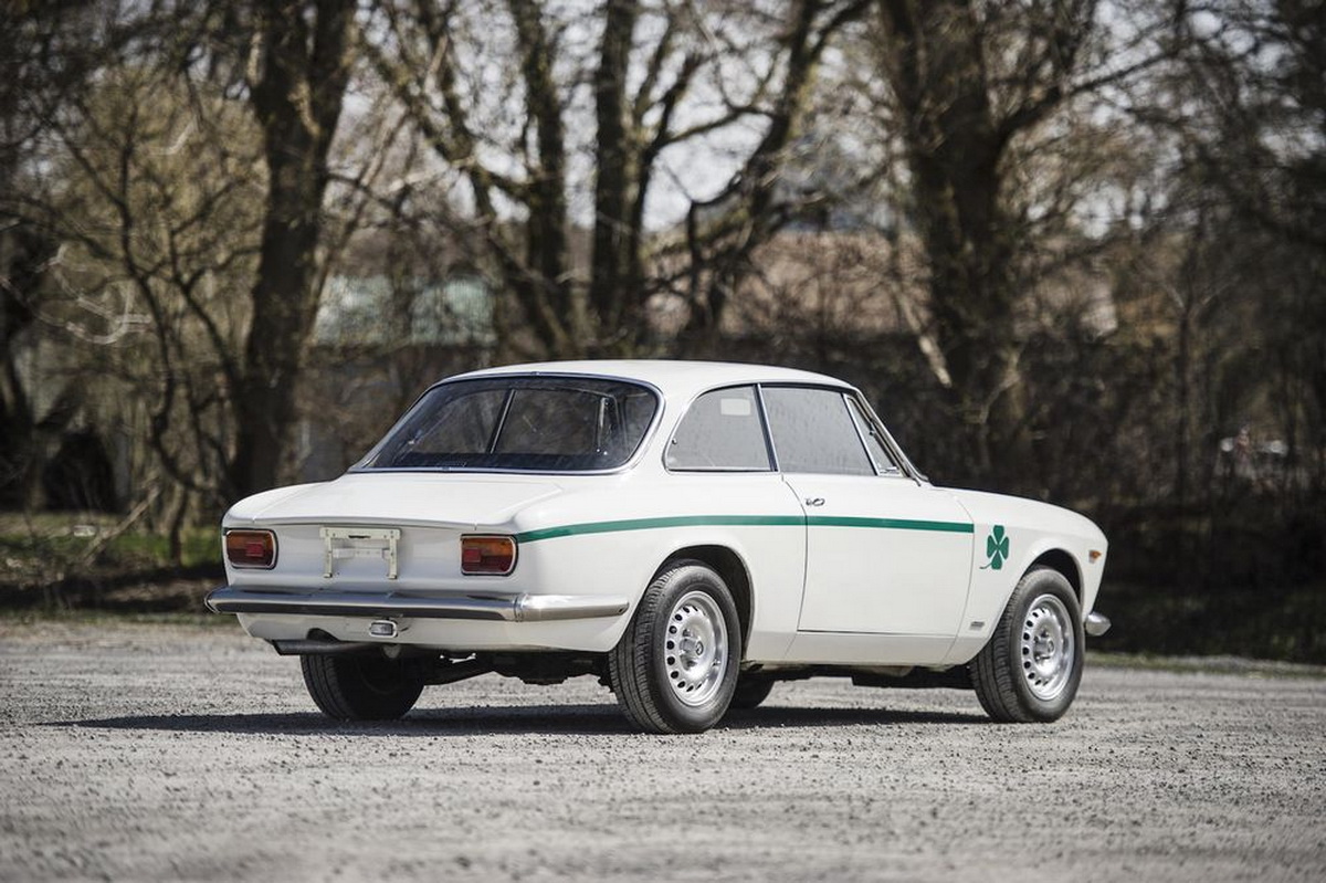 AlfaRomeo-GTA1300JuniorStradale-09.jpg
