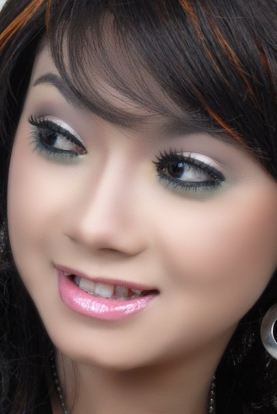 Foto Ratna Antika Artis Dangdut Indonesia | Foto Artis Indonesia