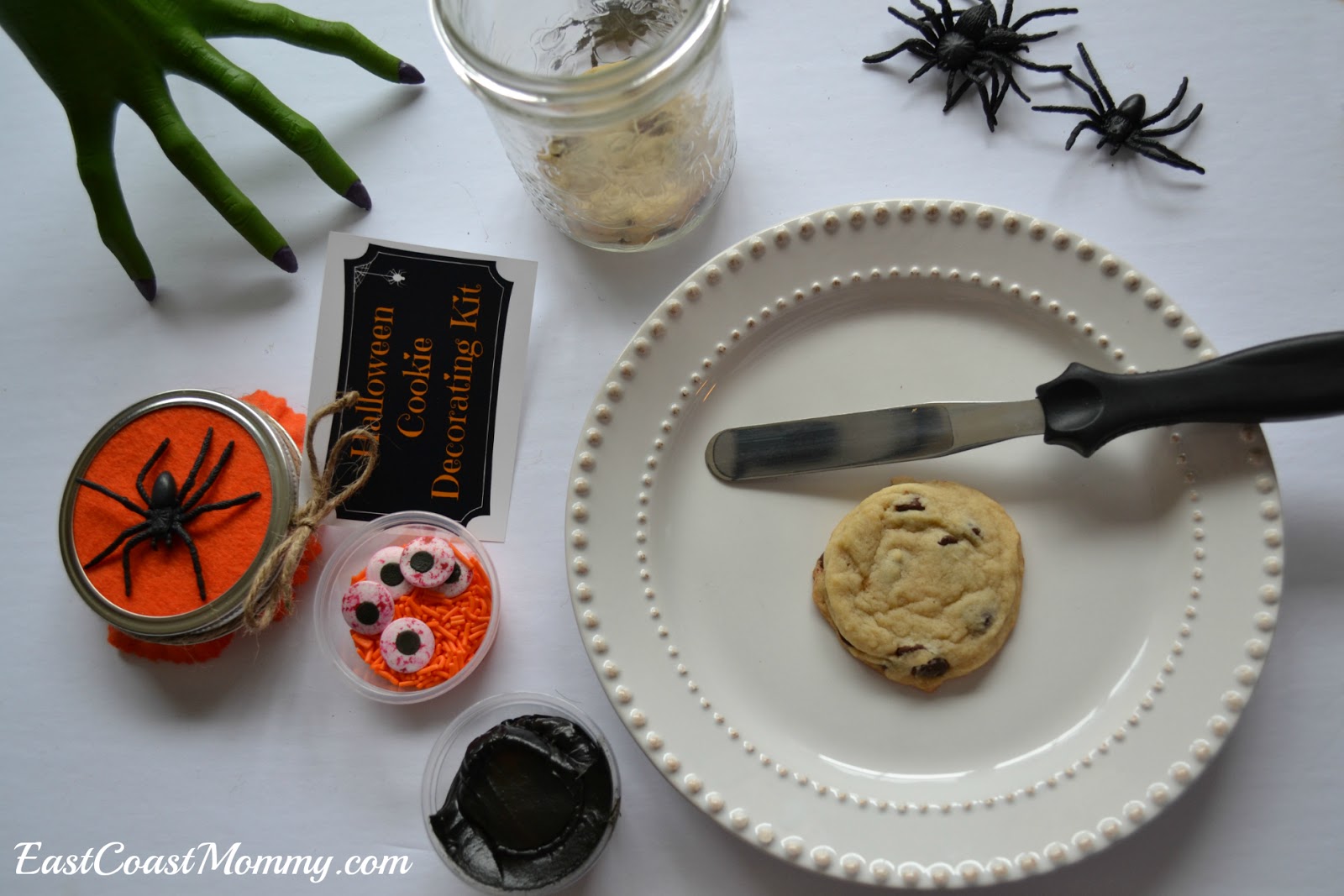 East Coast Mommy Halloween Cookie Decorating Kit... with free
