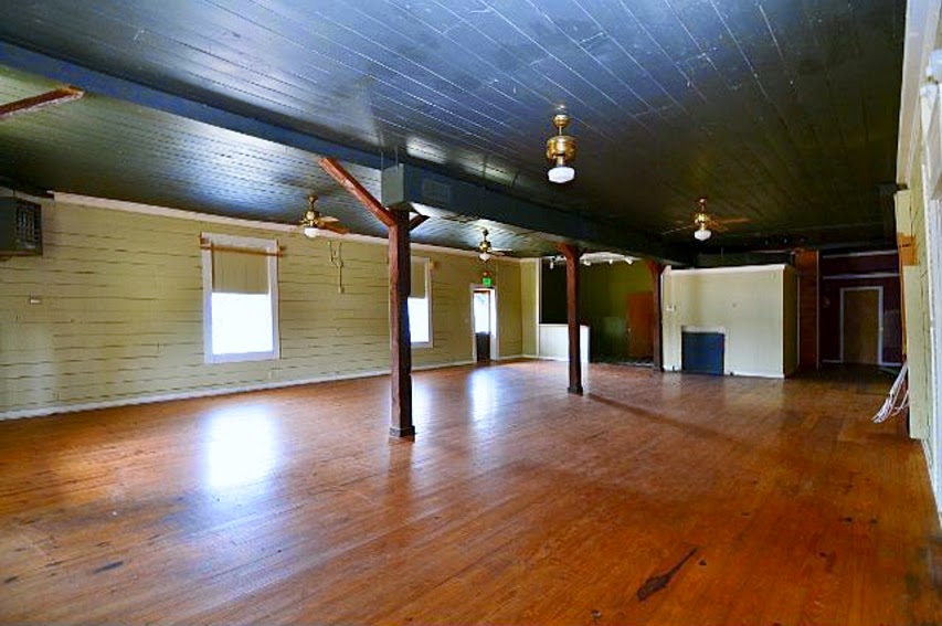 From City to Suburbia 5632 Commerce St, Saint Francisville, LA 70775