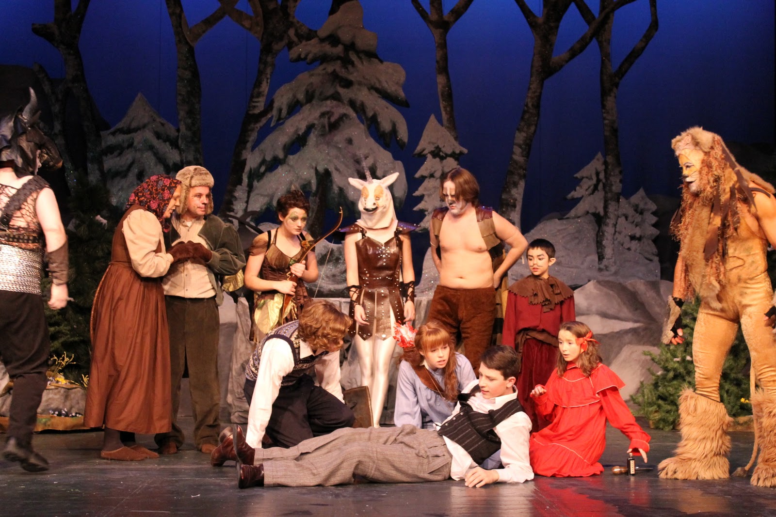 the lion the witch and the wardrobe action figures