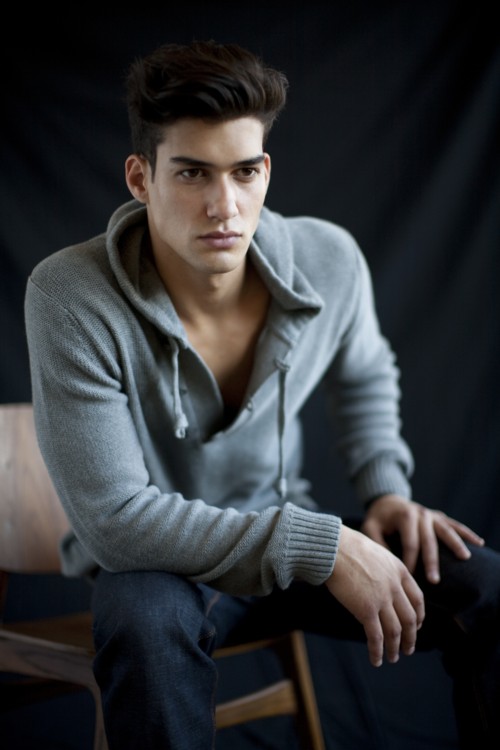 Menilike: Kaylan Morgan