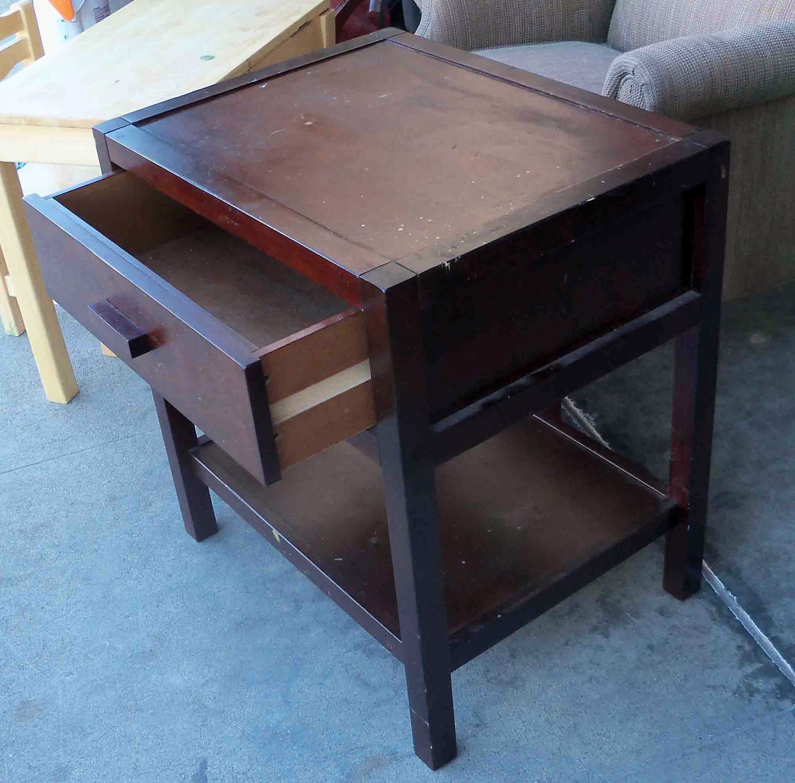 UHURU FURNITURE & COLLECTIBLES SOLD Dark Wood End Table w/ One Drawer 45