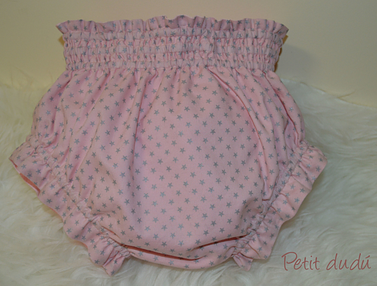 Cubrepañal y Cuello Estrellitas Para Niña Petitdudu Cubrepañal y Cuello Estrellitas Para Niña Petitdudu