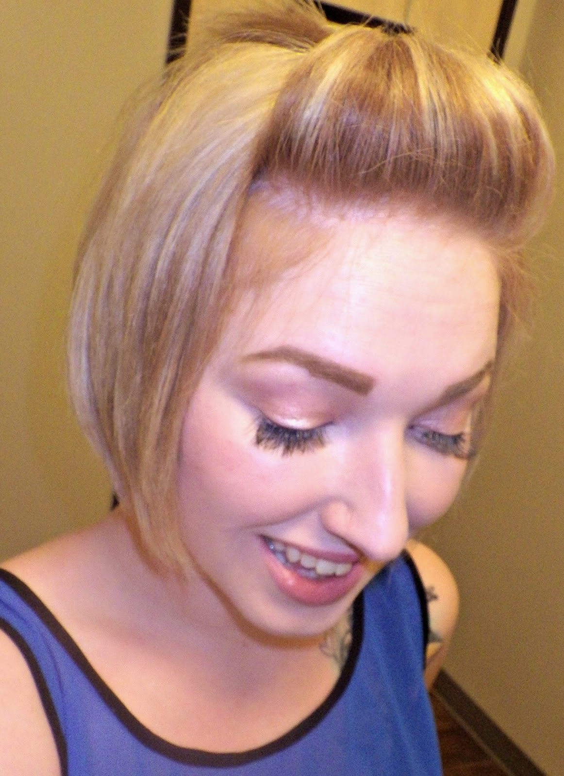 Kayla Nicole Does Life 4 Ways to Style Growing Out Bangs