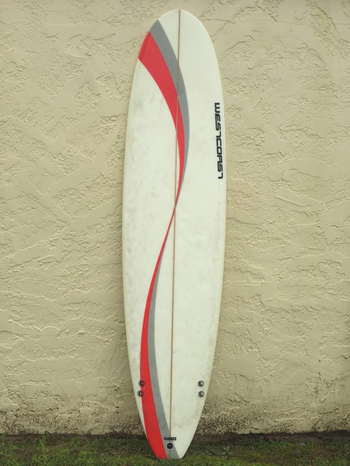 Surfboard Hire Gold Coast MINIMALS
