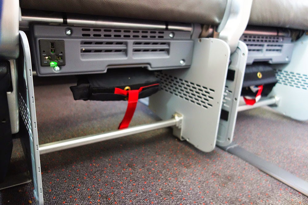 Jetstar's 787 Dreamliner. Fly with Dinh.