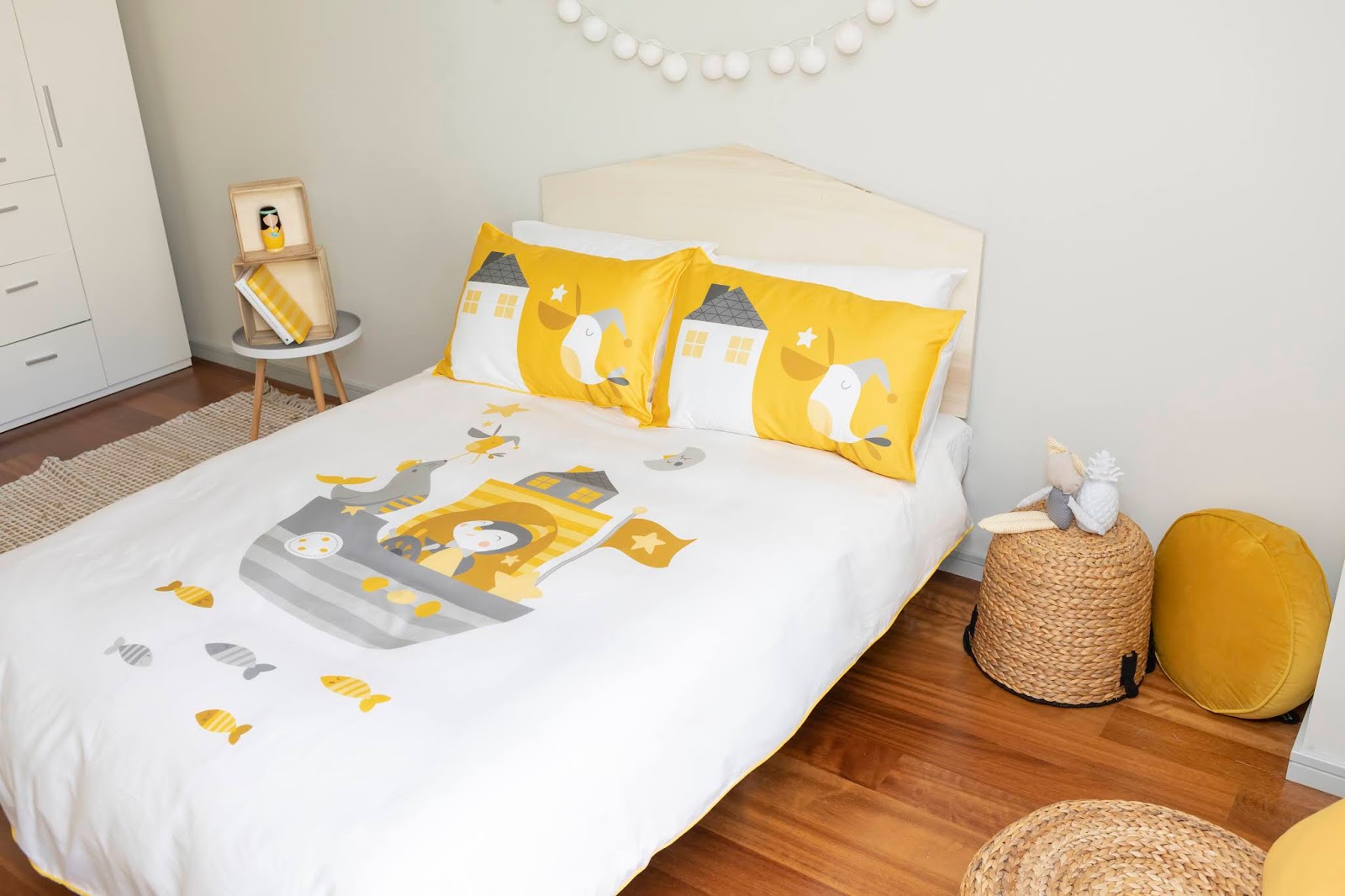 The Boo And Boy Wriggly Toes Wriggly Toes Crafts Gots Certified Organic Kids Bedding Which Means It Not Only One Of The Safest For Your Child But Also Environment Something