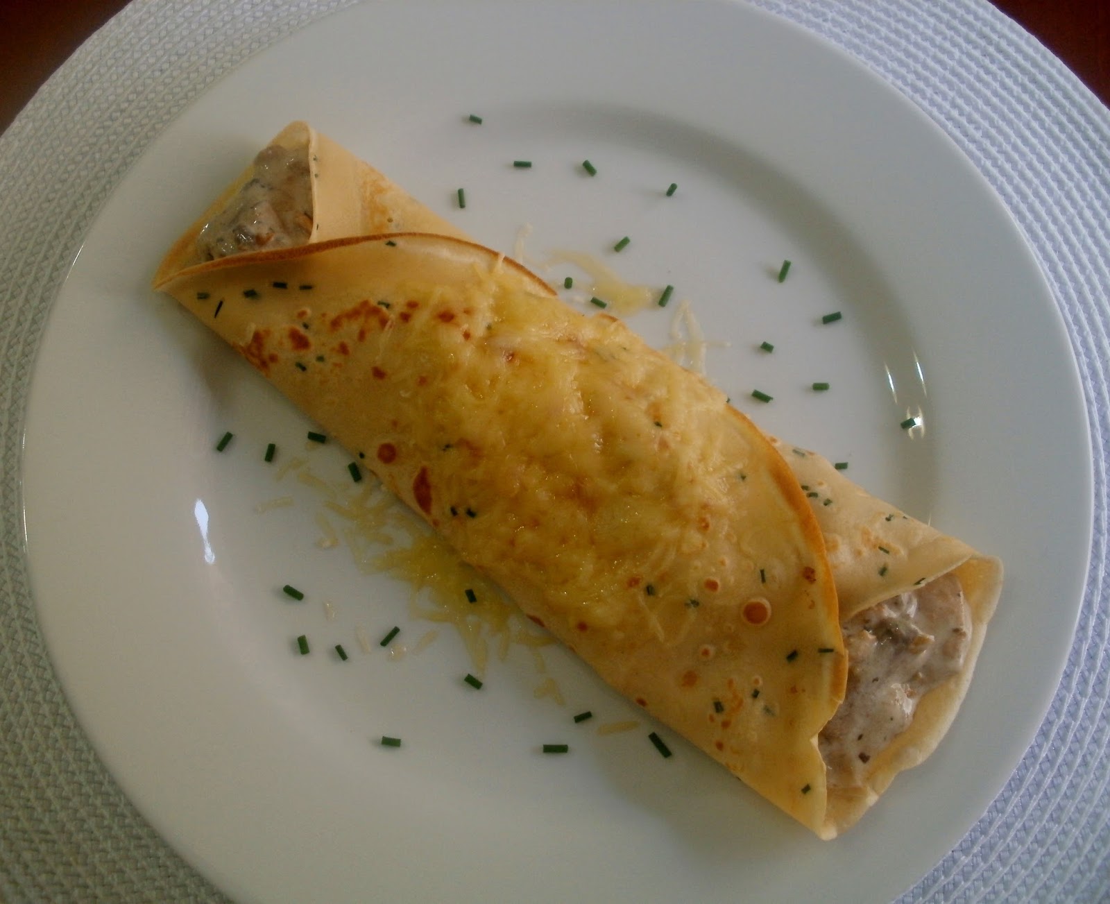 Crepes con pollo y champiñones