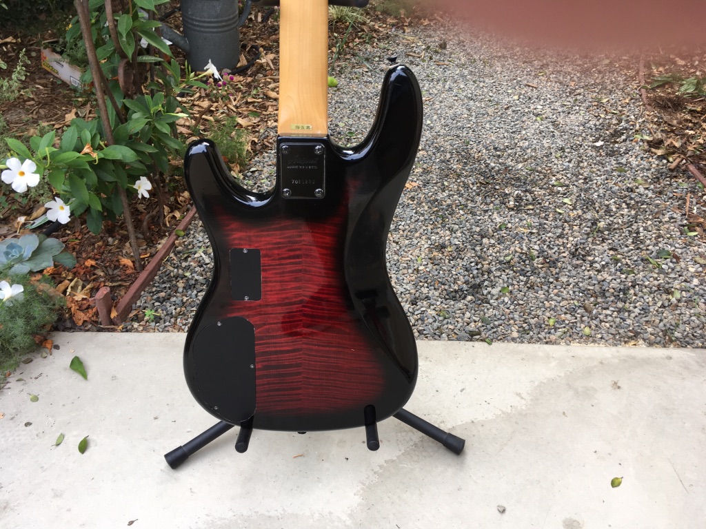 Rex and the Bass 1987 Aria Pro II XRB2A Electric Bass Review