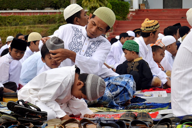 Penting Untuk Ayah, Cara Mendidik Anak Seperti yang Diajarkan Rasulullah Penting Untuk Ayah, Cara Mendidik Anak Seperti yang Diajarkan Rasulullah