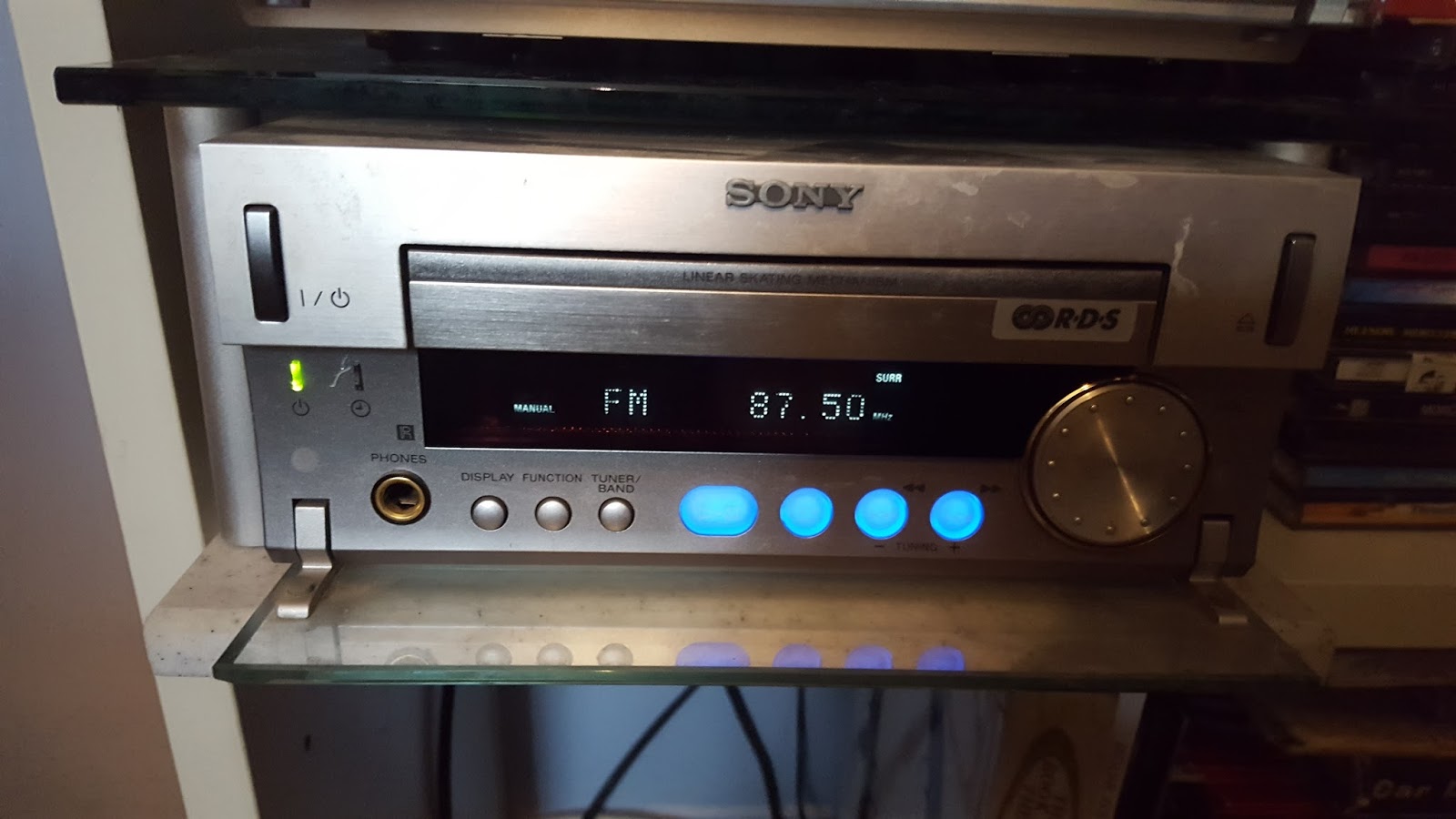 Tony is a Geek Sony Minidisc access from Mac