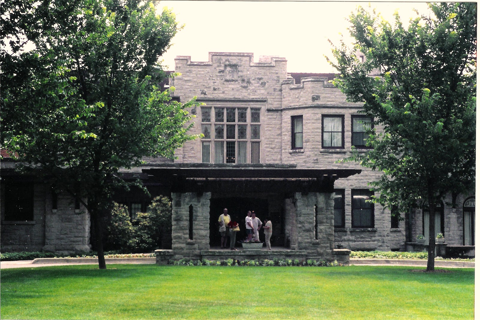 Relevant Tea Leaf Fair Lane Estate