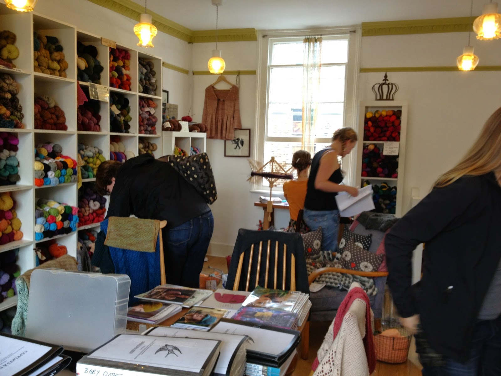 Chris Loves 2 Sew Loop, London UK Amazing Yarn Shop (2013)