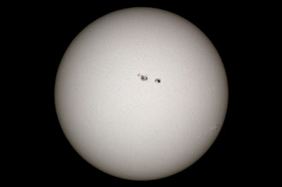 Sol i taques solars - 22/06/2015 10:32 UT