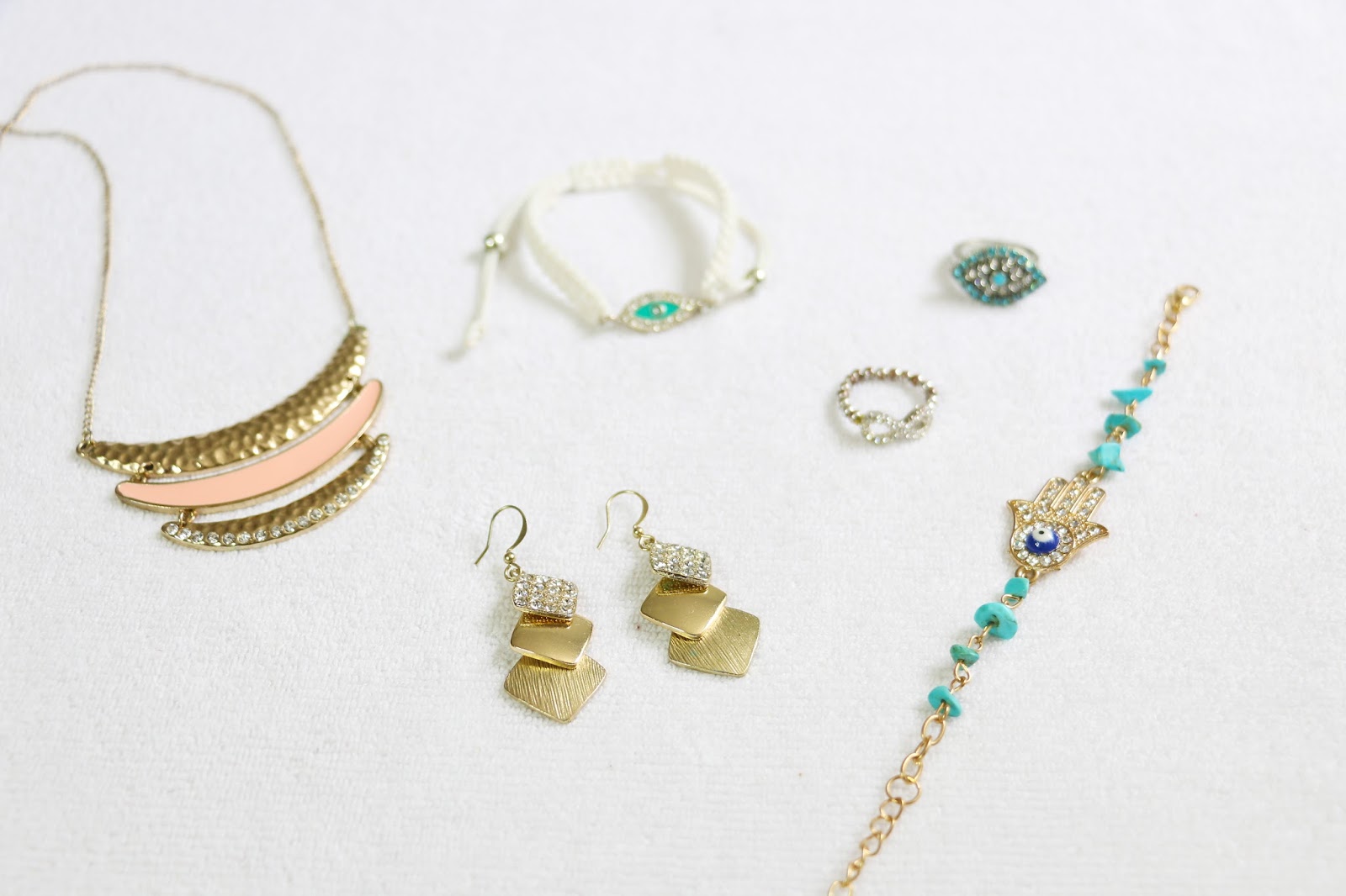 How to Protect Your Jewelry / Cómo Proteger tus Joyas LynSire