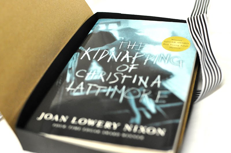 Hand to Paper BOOK BOX PROJECT