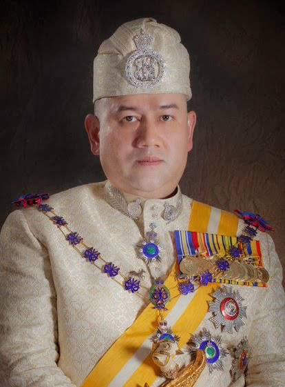 Biodata Sultan Muhammad V