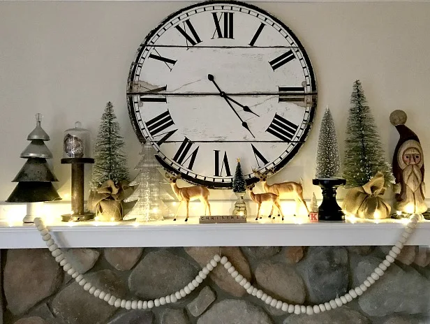 Beautiful Christmas mantel Favorite repurposed decorations