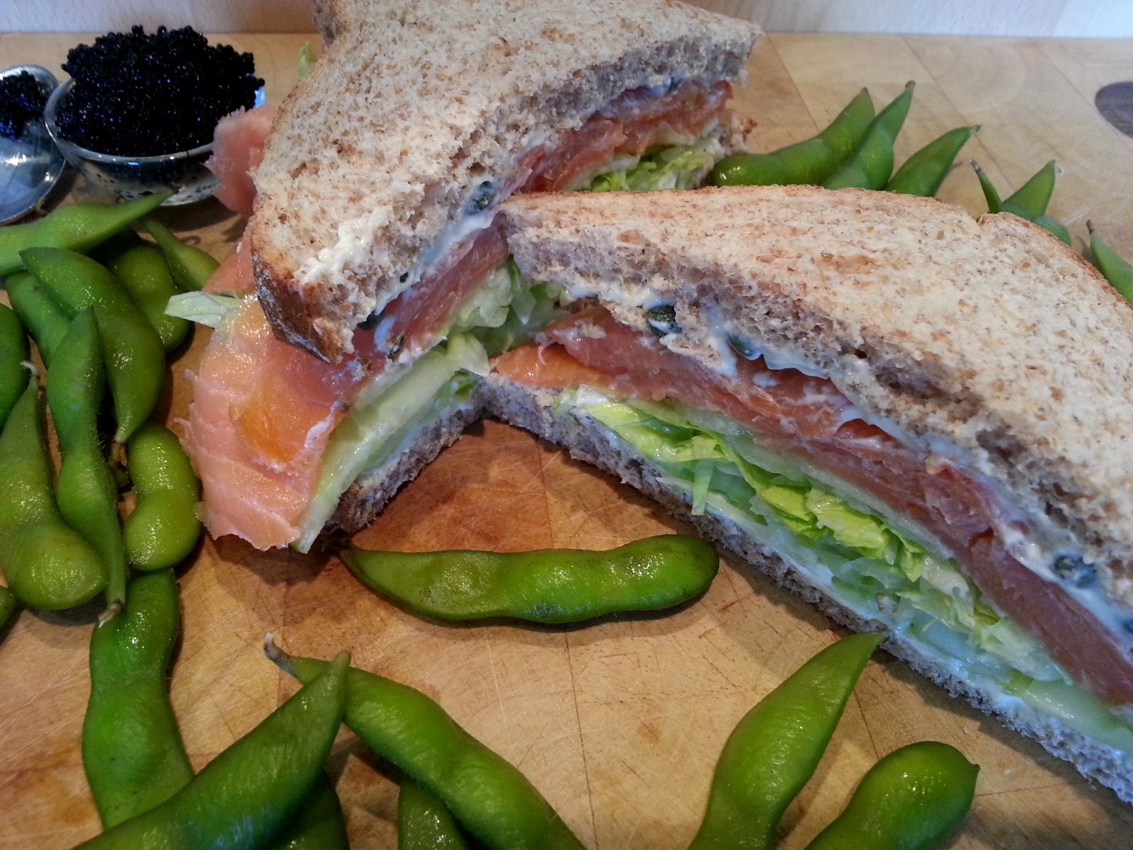 Slimming World Delights Smoked Salmon, Cream Cheese and Salad Sandwich