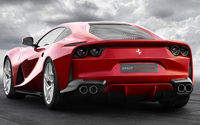 Ferrari 812 Superfast