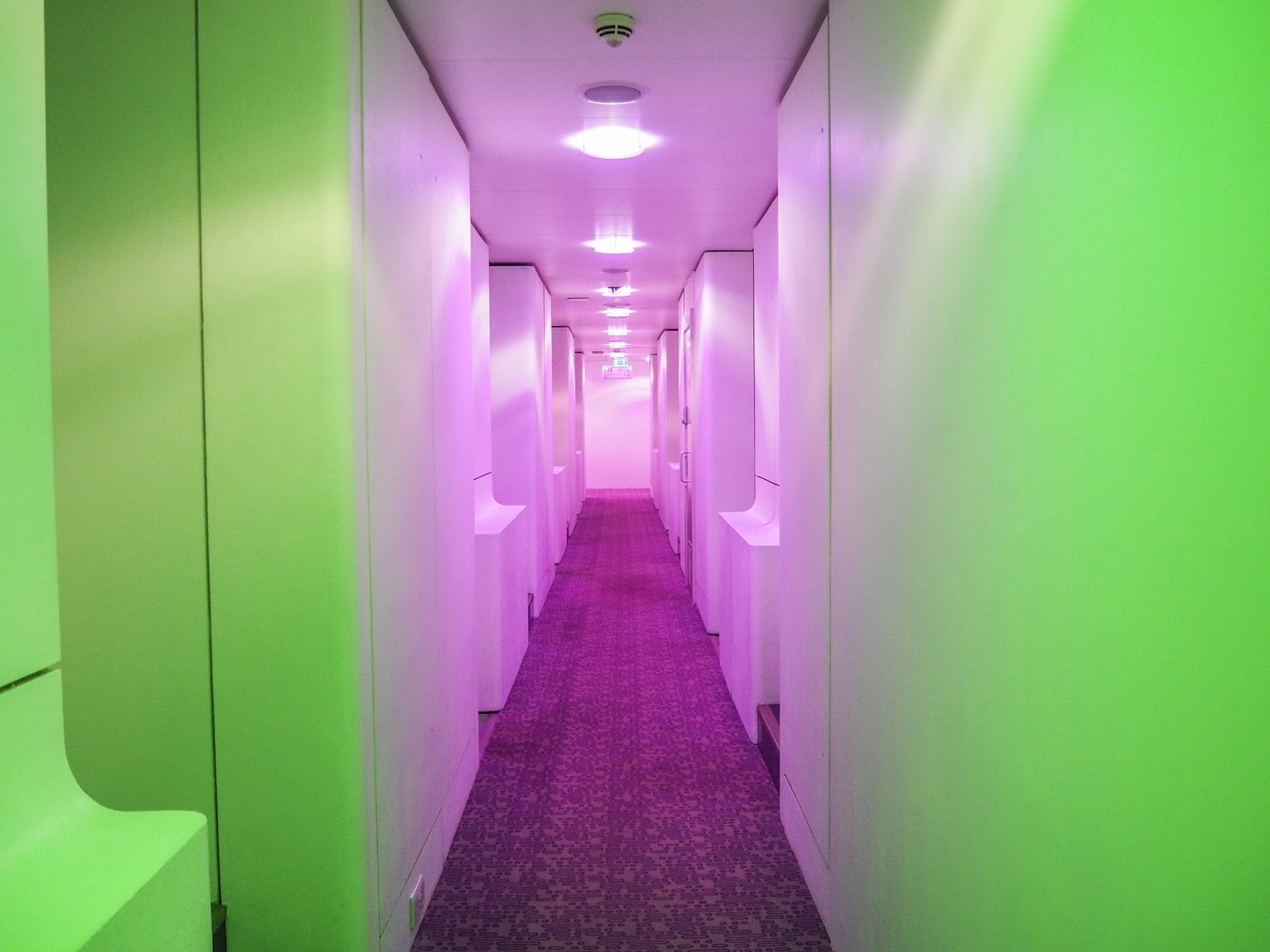 Yotel Gatwick hotel hallway