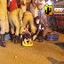 Colisão envolvendo moto e carro deixa mulher gravemente ferida,