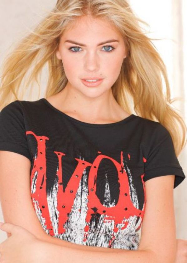 20 Year Old Blonde Kate Upton [25pics] I Am An Asian Girl