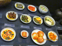 Kimchi exhibit, Korean National Folk Museum, Seoul