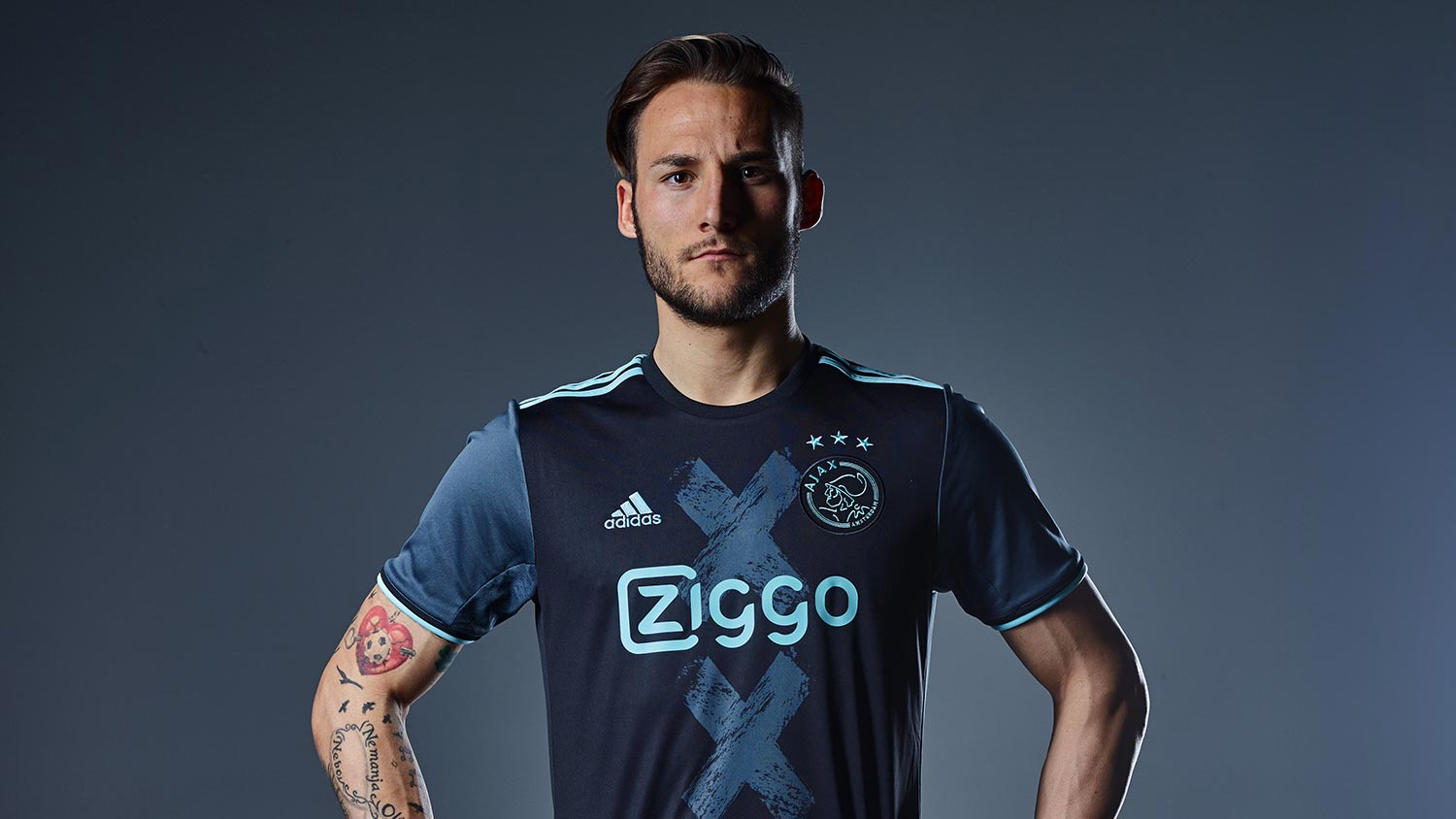 Barry arm Ligatie Ajax 16-17 Kits Revealed - Footy Headlines