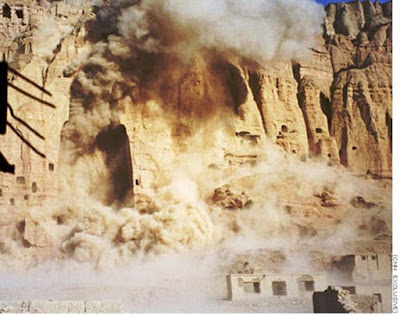 Александър Македонски и влиянието му върху будизма Destruction-of-a-Bamiyan-Buddha