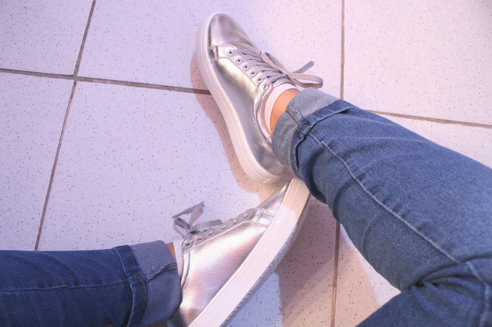 kanui promoção 4 tenis por 199