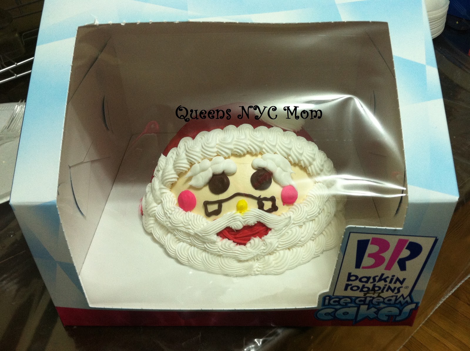Robbins baskin adobomagazine #Review Baskin-Robbins’ Festive New Ice Cream Cakes ~ QueensNYCMom