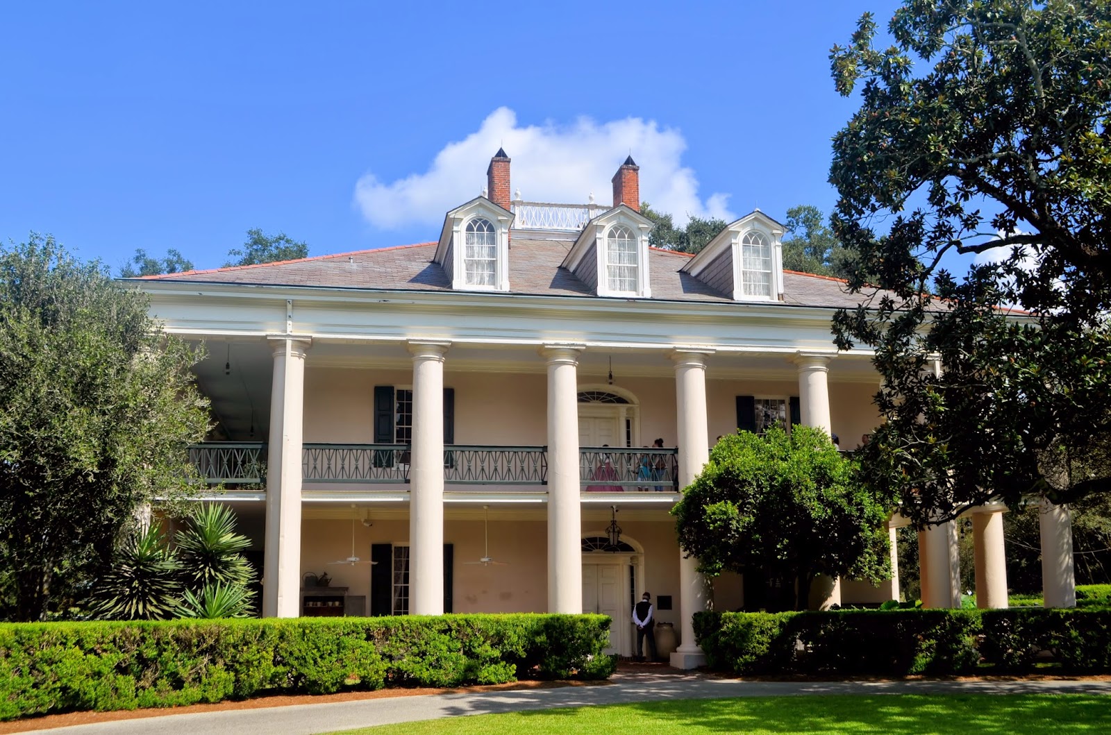 Room With No View Oak Alley Plantation An Iconic View (Part One)