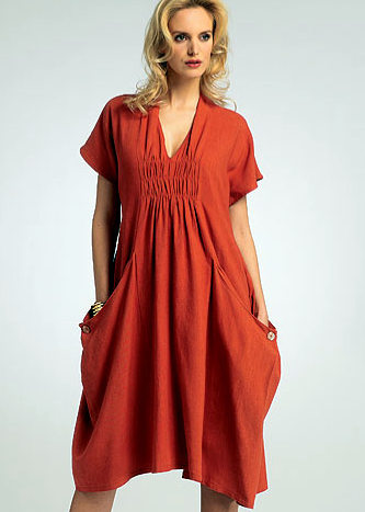 Coco's Loft: Vogue 8813 Marcy Tilton vintage house dress