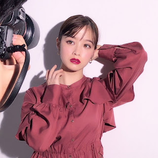 46109309_567419433683157_235922141388299