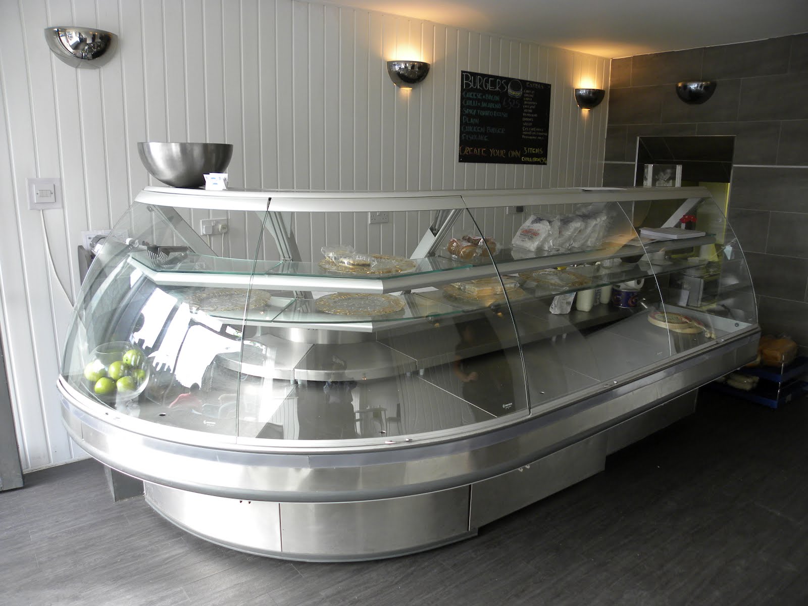 Ernest Wilson Nobody Sells Businesses Better! Damn Good Food, Yeadon