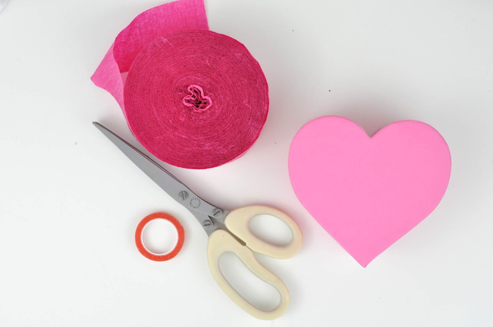 Mini Valentine Heart Pinata Tutorial | Jen Gallacher