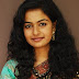 Actress Renu Soundar (Rincy) as Karthika in Karuthamuthu Serial on Asianet