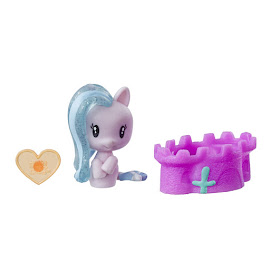 My Little Pony Blind Bags Beach Day Silverstream Seapony Cutie Mark Crew Figure