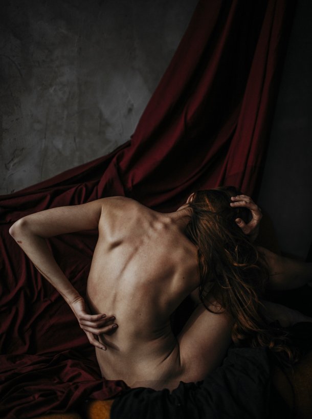Arte, sedução e beleza nas fotografias com mulheres nuas de Marta Syrko Marta Syrko fotografia fashion mulheres modelos sensuais nudez peitos magras