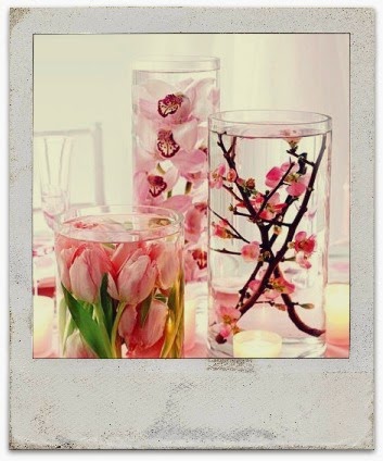 5 elementos para decorar tu jarrón de cristal con mucho estilo