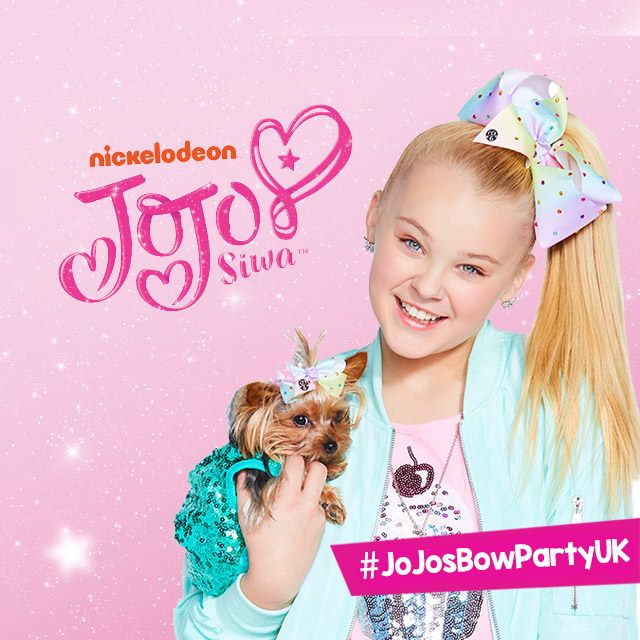 NickALive! UK Meet JoJo Siwa At Claire's In Manchester And Birmingham
